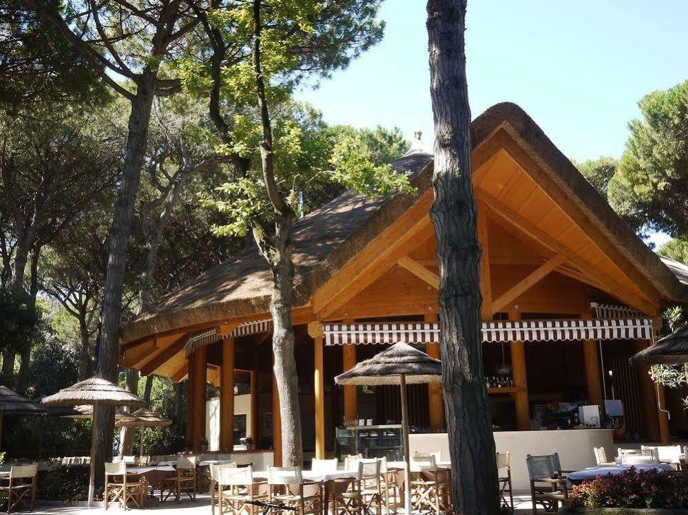 Camping Mare E Pineta Lido di Spina Exterior foto