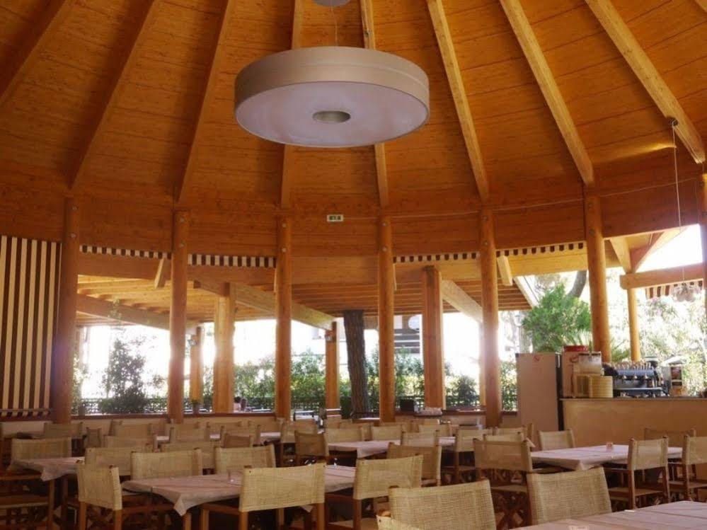 Camping Mare E Pineta Lido di Spina Exterior foto