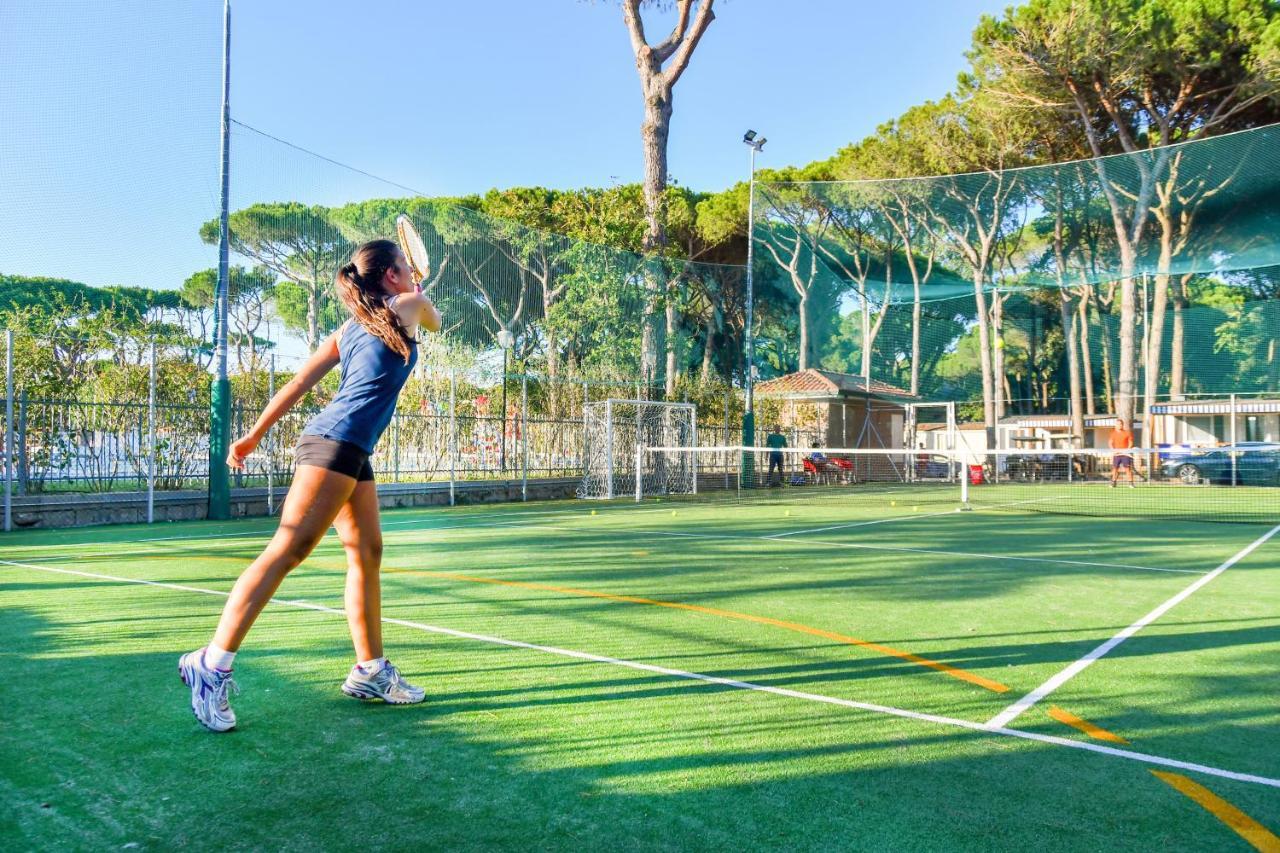 Camping Mare E Pineta Lido di Spina Exterior foto